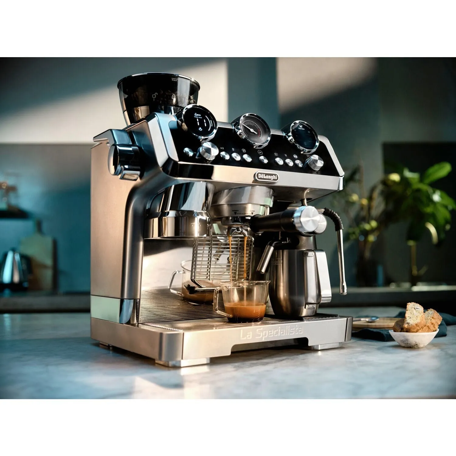 De'Longhi La Specialista Maestro Sensor Grinding, Milk Frothing Espresso Machine in Silver (EC9665M)