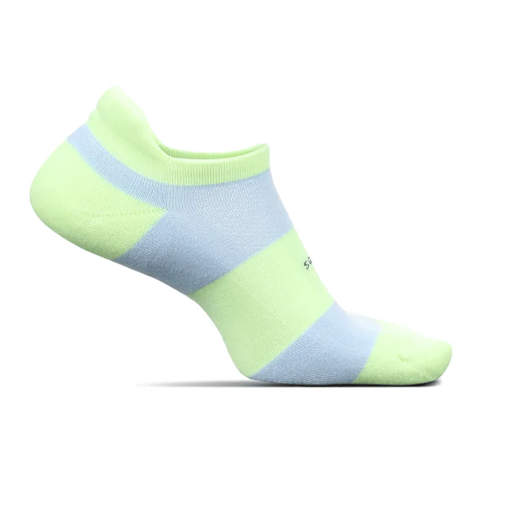 Feetures High Performance Cushion No-Show Tab Socks