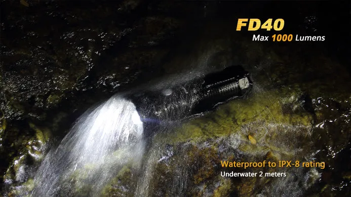 Fenix FD40 1x 18650 / 1x 26650 1000 Lumens CREE XP-L HI LED Flashlight