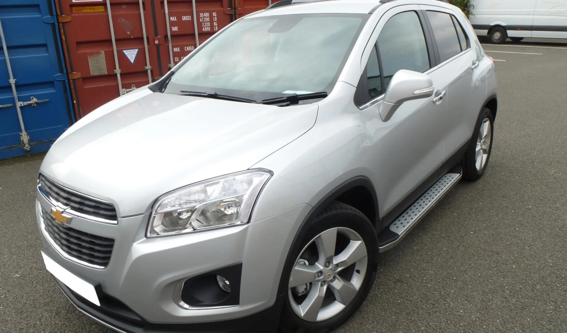 Freedom Side Steps Running Boards for Chevrolet Trax