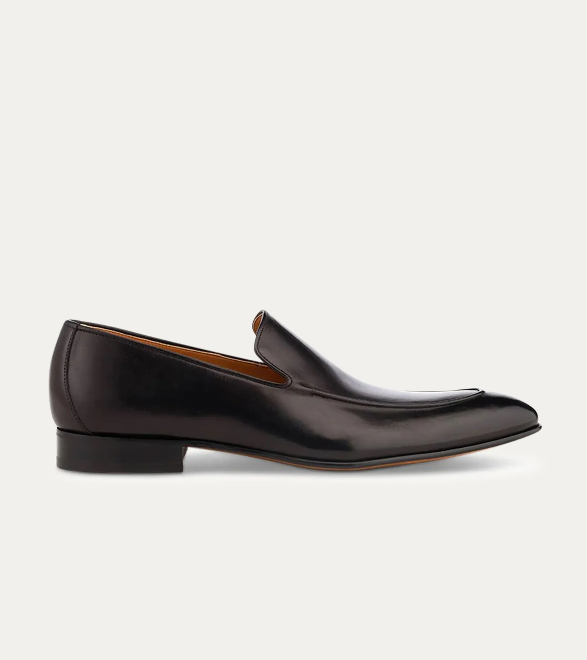 Noah Apron Front Loafer in Black