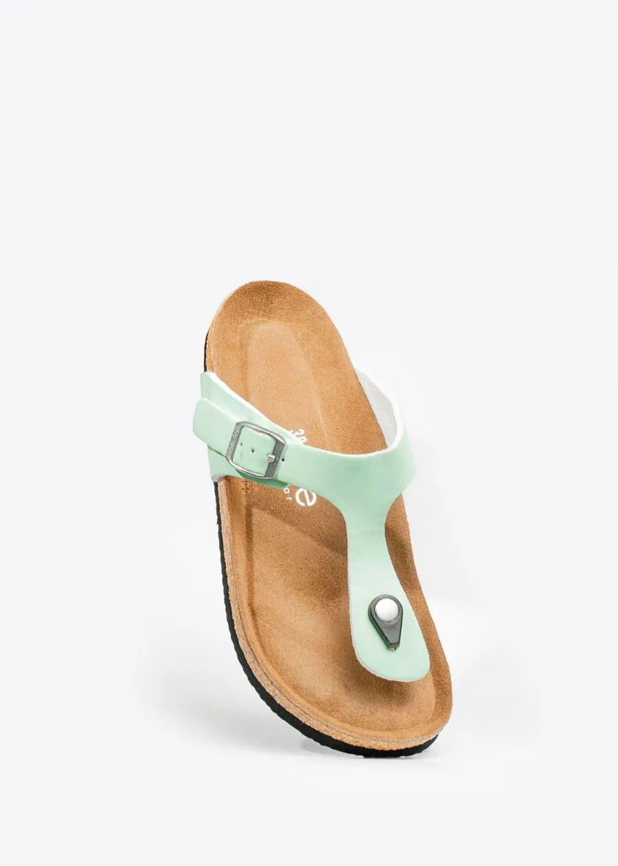 Wander: women's slide